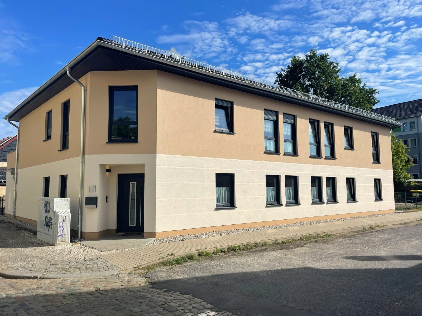 Neu gebautes betreutes Seniorenwohnheim in Fürstenwalde
