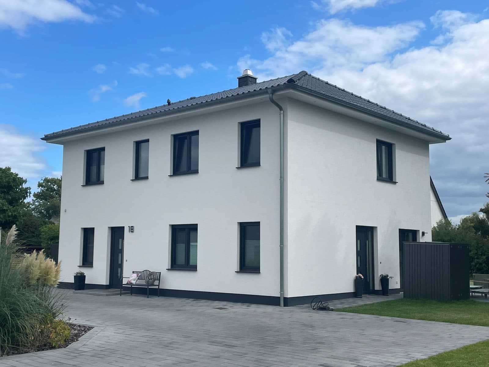 Neu gebautes Zweifamilienhaus in Beeskow